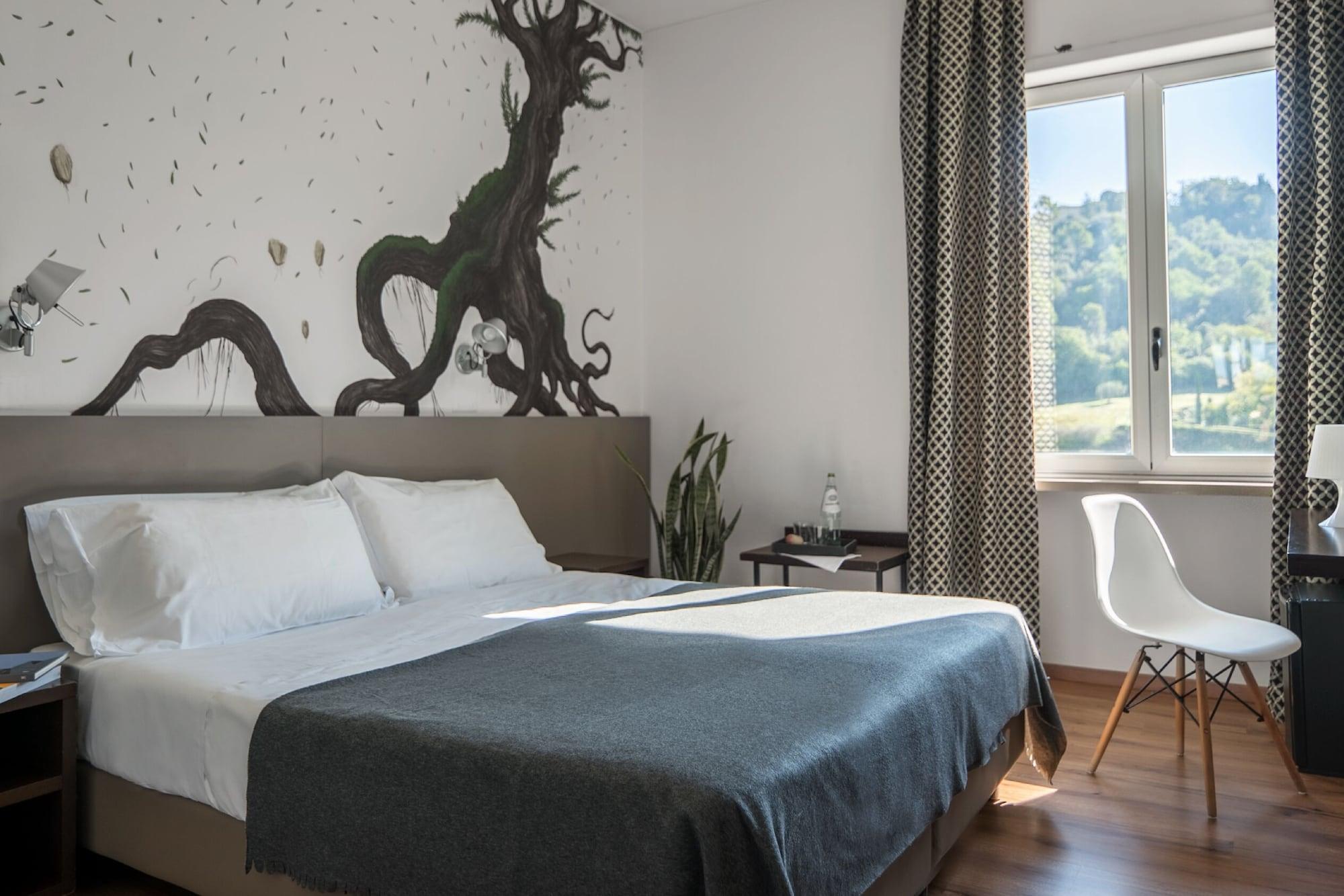 Lh Hotel Arca Street Art Spoleto Exterior photo